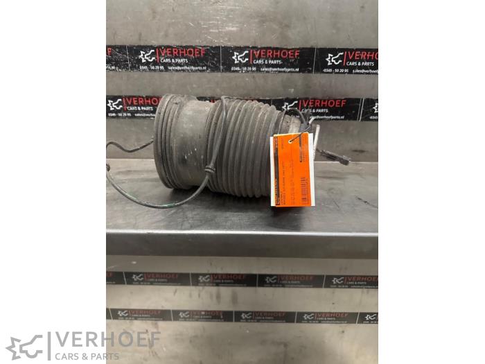 Używane Miech Mercedes GLC (X253) 2.0 350 e 16V 4-Matic Cena € 250,00 Procedura marży oferowane przez Verhoef Cars & Parts
