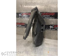 Gaspedalposition Sensor van een Mercedes-Benz GLC (X253) 2.0 350 e 16V 4-Matic 2017