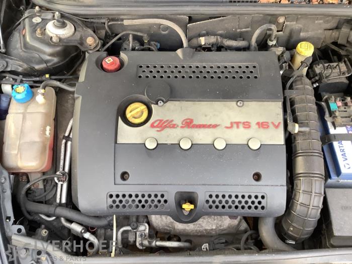 Używane Silnik Alfa Romeo GT (937) 2.0 JTS 16V Cena na żądanie oferowane przez Verhoef Cars & Parts