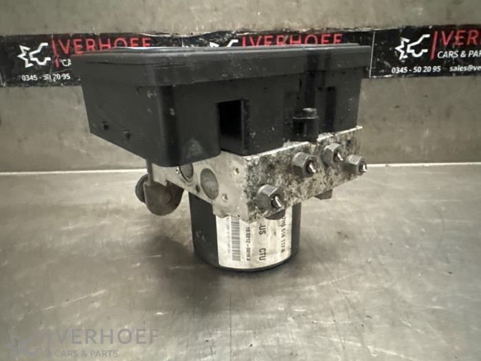 Gebrauchte ABS Pumpe Volkswagen Transporter T5 2.5 TDi PF Preis € 726,00 Mit Mehrwertsteuer angeboten von Verhoef Cars & Parts