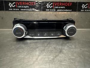 Usados Panel de control de calefacción Nissan Juke (F16) 1.6 Hybrid 16V Precio € 75,00 Norma de margen ofrecido por Verhoef Cars & Parts