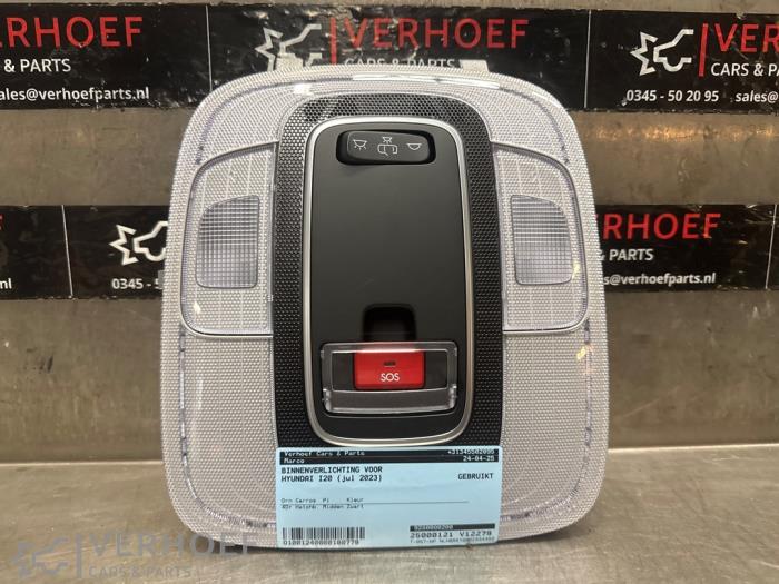 Usagé Eclairage intérieur avant Hyundai i20 (BC3) 1.0 T-GDI 100 Mild Hybrid 48V 12V Prix € 50,00 Règlement à la marge proposé par Verhoef Cars & Parts