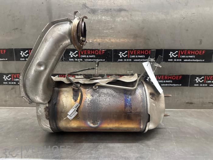 Gebrauchte Rußfilter Renault Clio IV Estate/Grandtour (7R) 1.5 Energy dCi 90 FAP Preis € 200,00 Margenregelung angeboten von Verhoef Cars & Parts