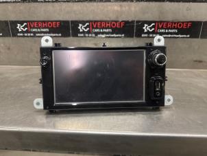 Gebrauchte Displays Multi Media Anzeige Renault Clio IV Estate/Grandtour (7R) 1.5 Energy dCi 90 FAP Preis € 250,00 Margenregelung angeboten von Verhoef Cars & Parts