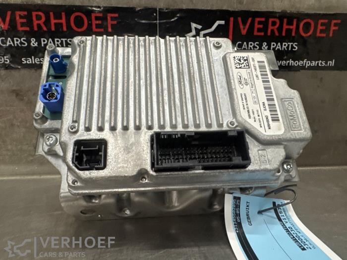 Usagé Module navigation Ford Transit Custom 2.0 TDCi 16V Eco Blue 130 Prix € 302,50 Prix TTC proposé par Verhoef Cars & Parts