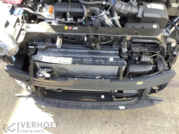 Używane Panel przedni Kia Stonic (YB) 1.0i T-GDi 12V Eco-Dynamics+ Cena € 750,00 Procedura marży oferowane przez Verhoef Cars & Parts