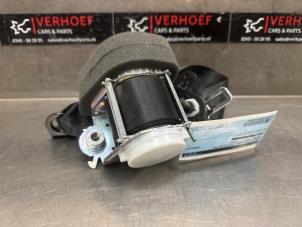 Usados Cinturón de seguridad derecha detrás Peugeot 308 (L3/L8/LB/LH/LP) 1.6 16V THP Precio € 40,00 Norma de margen ofrecido por Verhoef Cars & Parts