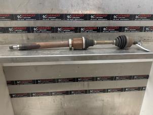 Usados Eje de transmisión derecha delante Volvo V40 (MV) 1.6 T3 GTDi 16V Precio € 100,00 Norma de margen ofrecido por Verhoef Cars & Parts