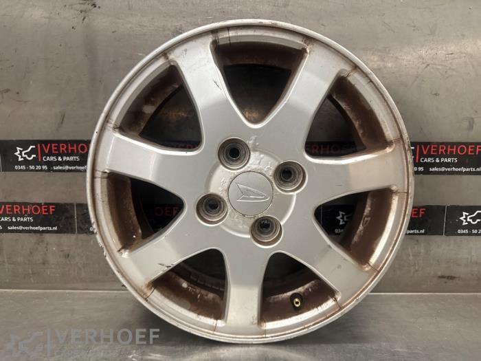 Używane Obrecz Daihatsu Cuore (L251/271/276) 1.0 12V DVVT Cena € 50,00 Procedura marży oferowane przez Verhoef Cars & Parts