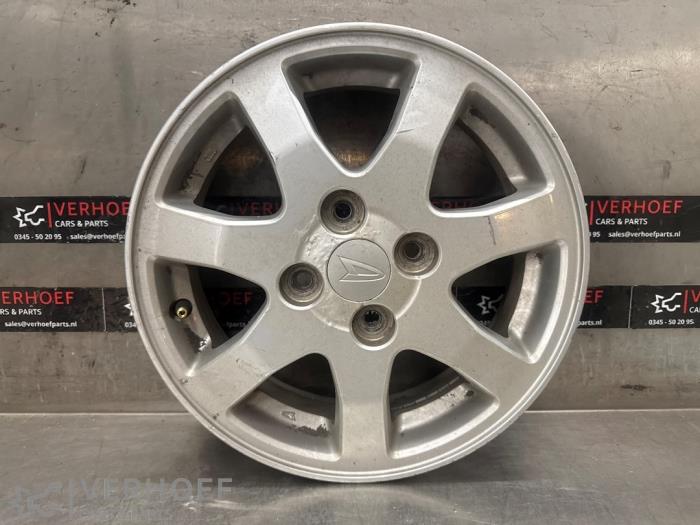 Używane Obrecz Daihatsu Cuore (L251/271/276) 1.0 12V DVVT Cena € 50,00 Procedura marży oferowane przez Verhoef Cars & Parts