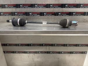 Begagnade Drivaxel, höger bak BMW 1 serie (F20) 116d 1.5 12V TwinPower Pris € 100,00 Marginaltabell erbjuds av Verhoef Cars & Parts