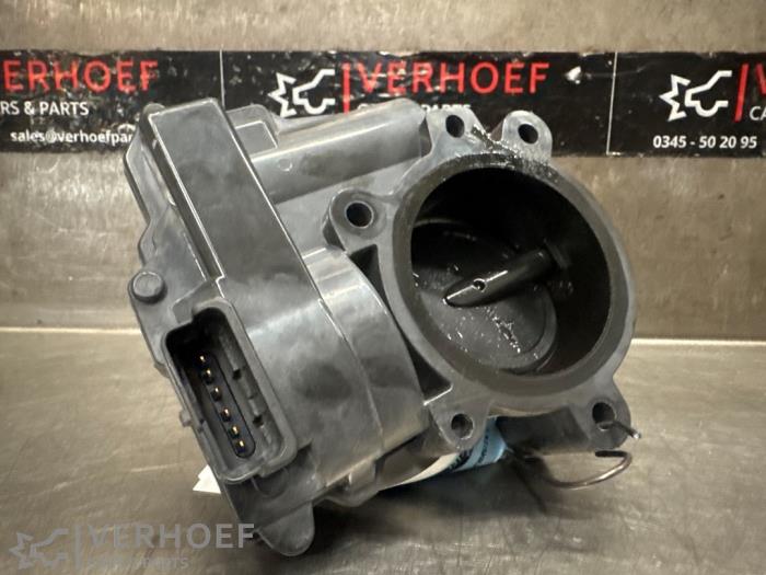 Boitier papillon d'un Citroën C3 (SC) 1.4 16V VTi 2012