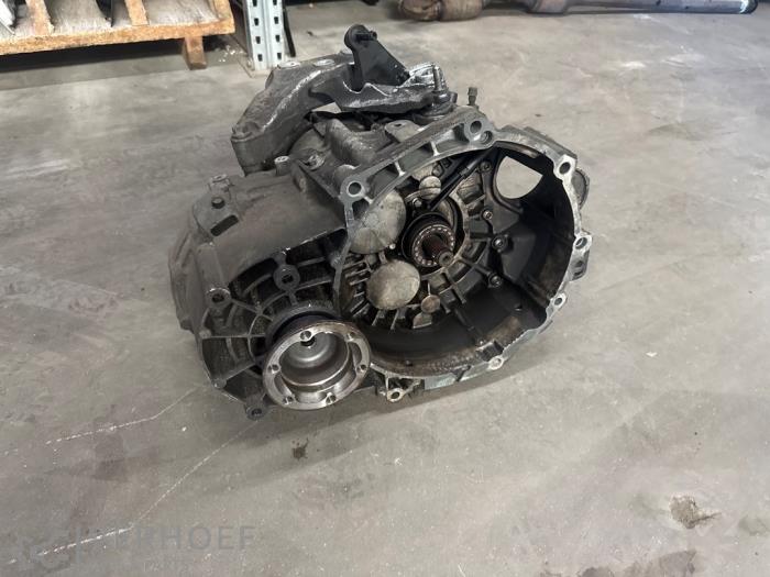 Gebrauchte Getriebe Volkswagen Scirocco (137/13AD) 2.0 TSI 16V Preis € 400,00 Margenregelung angeboten von Verhoef Cars & Parts