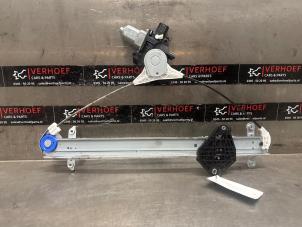 Used Window mechanism 4-door, front right Subaru Forester (SH) 2.0 16V Price on request offered by Verhoef Cars & Parts