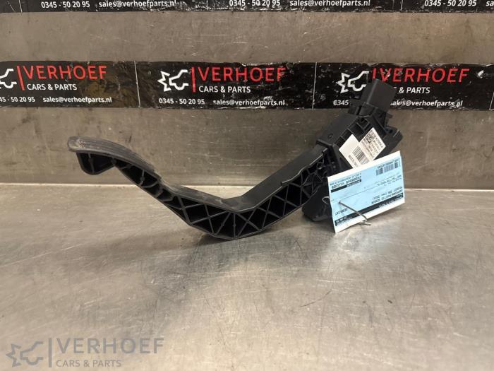 Begagnade Gaspedalsensor Peugeot 208 II (UB/UH/UP) 1.2 Vti 12V PureTech 100 Pris € 95,00 Marginaltabell erbjuds av Verhoef Cars & Parts