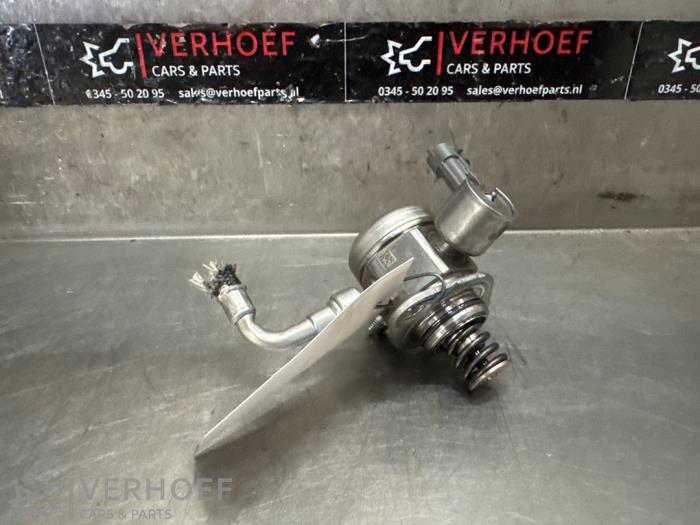 Usagé Pompe haute pression Ford Fiesta 6 (JA8) 1.0 Ti-VCT 12V 65 Prix € 250,00 Règlement à la marge proposé par Verhoef Cars & Parts