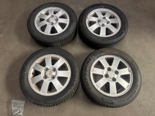 Usados Juego de llantas deportivas + neumáticos Mitsubishi Space Star (A0) 1.0 12V Precio de solicitud ofrecido por Verhoef Cars & Parts