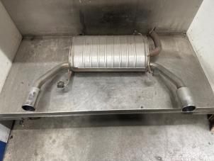 Begagnade Ljuddämpare, bak Suzuki Swift (ZA/ZC/ZD1/2/3/9) 1.6 Sport VVT 16V Pris € 150,00 Marginaltabell erbjuds av Verhoef Cars & Parts