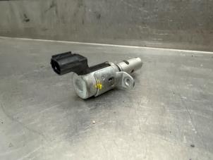 Begagnade Kamaxelsensor Ford Mondeo IV Wagon 1.6 EcoBoost 16V Pris på förfrågan erbjuds av Verhoef Cars & Parts