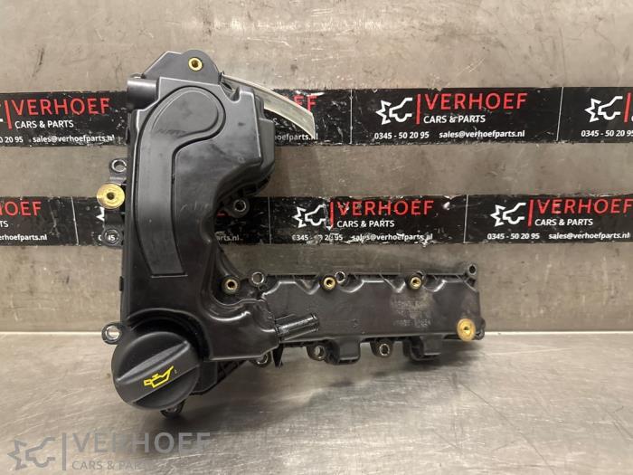 Gebrauchte Ventildeckel Citroen C3 (SX/SW) 1.2 12V e-THP PureTech 110 Preis € 35,00 Margenregelung angeboten von Verhoef Cars & Parts