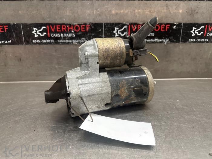 Used Starter Suzuki Grand Vitara II (JT) 2.0 16V Price € 25,00 Margin scheme offered by Verhoef Cars & Parts