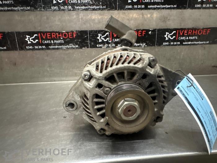 Used Dynamo Suzuki Grand Vitara II (JT) 2.0 16V Price € 40,00 Margin scheme offered by Verhoef Cars & Parts