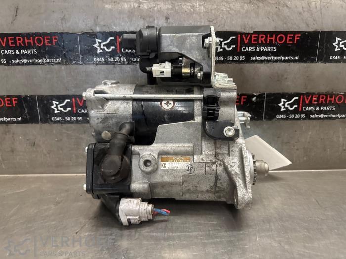 Used Starter Toyota Hilux V/VI 2.4 D4D-F 16V 4x4 Price € 423,50 Inclusive VAT offered by Verhoef Cars & Parts