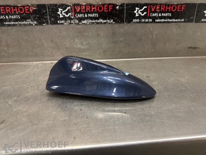 Używane Antena Volvo V40 (MV) 1.6 D2 Cena € 20,00 Procedura marży oferowane przez Verhoef Cars & Parts