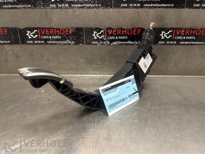 Begagnade Gaspedalsensor Peugeot 208 II (UB/UH/UP) 1.2 Vti 12V PureTech 100 Pris € 95,00 Marginaltabell erbjuds av Verhoef Cars & Parts