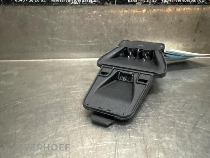 Gebrauchte Regensensor Volkswagen Up! (121) 1.0 12V 60 Preis € 30,00 Margenregelung angeboten von Verhoef Cars & Parts