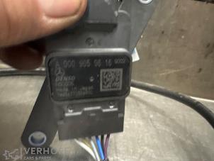 Nox sensor from a Mercedes-Benz Vito (447.6) 2.0 114 CDI 16V 2024