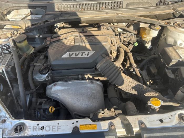 Gebrauchte Motor Toyota RAV4 (A2) 2.4 16V 4x4 Preis auf Anfrage angeboten von Verhoef Cars & Parts
