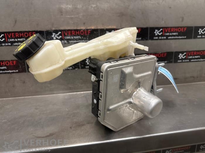 Usagé Servo frein Ford Focus 4 Wagon 1.5 EcoBoost 12V 150 Prix € 450,00 Règlement à la marge proposé par Verhoef Cars & Parts
