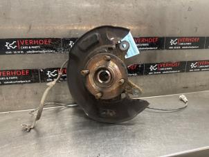 Gebrauchte Achsschenkel rechts vorne Toyota Yaris III (P13) 1.0 12V VVT-i Preis € 50,00 Margenregelung angeboten von Verhoef Cars & Parts