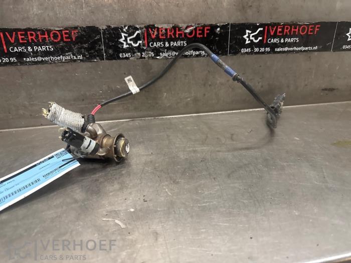 Usados Inyector Adblue Ford Transit 2.0 TDCi 16V Eco Blue 130 Precio de solicitud ofrecido por Verhoef Cars & Parts