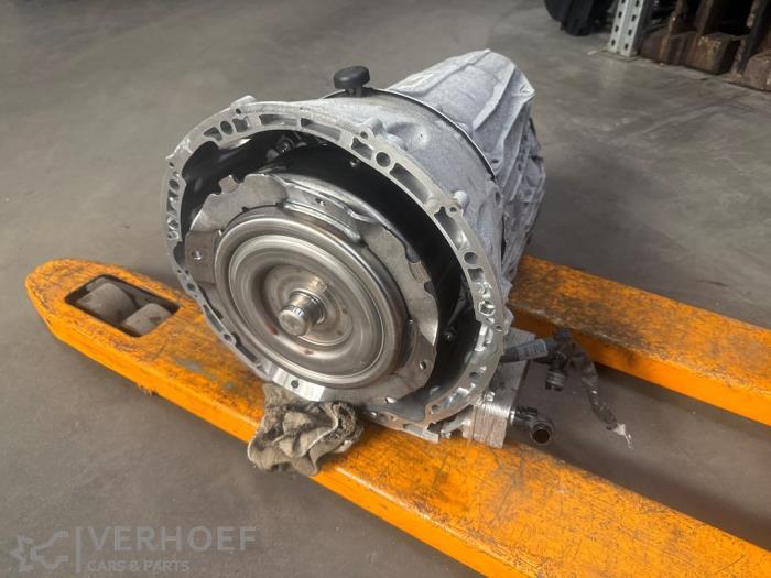 Gebrauchte Getriebe Mercedes C Estate (S205) C-180 1.5 EQ Boost Preis auf Anfrage angeboten von Verhoef Cars & Parts