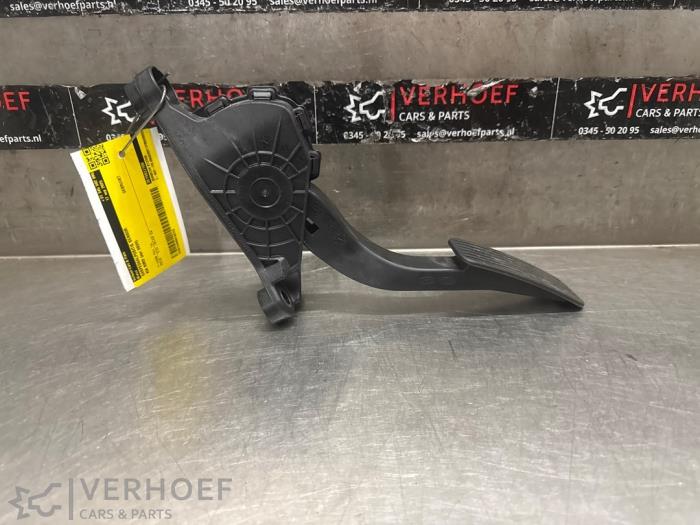 Begagnade Gaspedalsensor Kia Niro II (SG2) e-Niro 64.8 kWh Pris på förfrågan erbjuds av Verhoef Cars & Parts