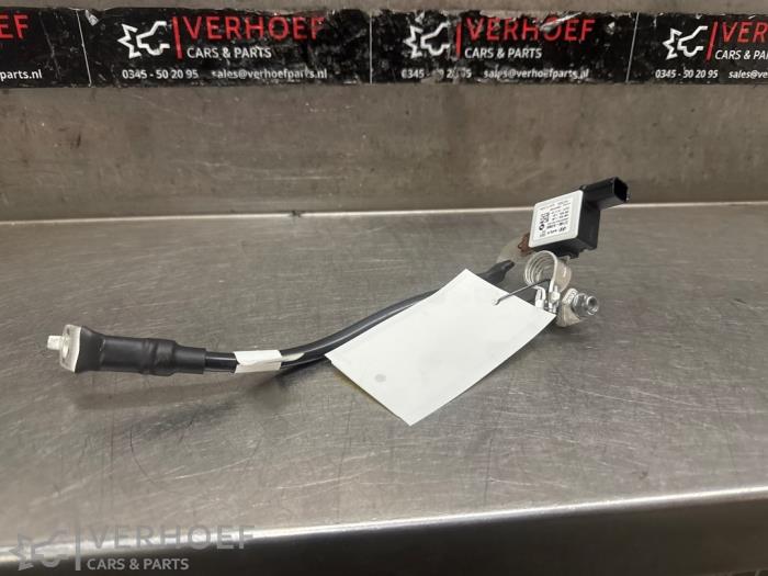 Begagnade Batterisensor Kia Niro II (SG2) e-Niro 64.8 kWh Pris på förfrågan erbjuds av Verhoef Cars & Parts
