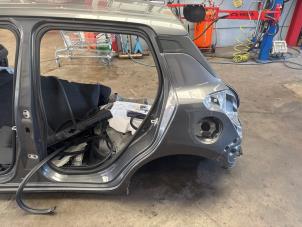 Usagé Panneau latéral arrière gauche Suzuki Swift (ZC/ZD) 1.4 Booster Jet Sport Turbo 16V Prix sur demande proposé par Verhoef Cars & Parts