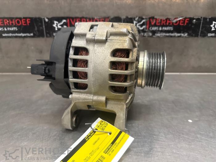 Gebrauchte Dynamo Dacia Logan MCV I (KS) 1.6 Preis € 50,00 Margenregelung angeboten von Verhoef Cars & Parts