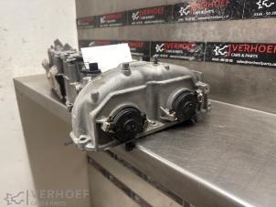Ventildeckel van een BMW M5 (F90) 4.4 xDrive V8 32V TwinPower Turbo 2018