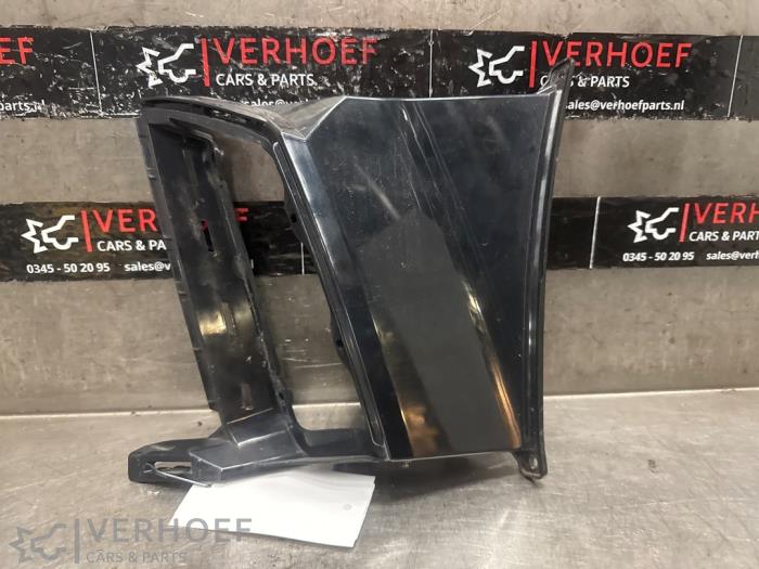 Begagnade Lufttratt Audi RS 3 Sportback (8VA/8VF) 2.5 TFSI 20V Quattro Pris € 20,00 Marginaltabell erbjuds av Verhoef Cars & Parts