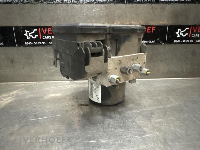 Gebrauchte ABS Pumpe Chevrolet Captiva (C140) 2.2 D 16V 4x4 Preis auf Anfrage angeboten von Verhoef Cars & Parts