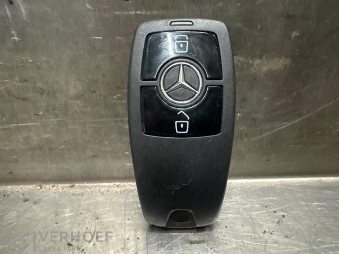 Używane Klucz Mercedes Sprinter 3,5t (910.0/910.1/907.1/907.2) 317 CDI 2.0 D RWD Cena € 60,50 Z VAT oferowane przez Verhoef Cars & Parts