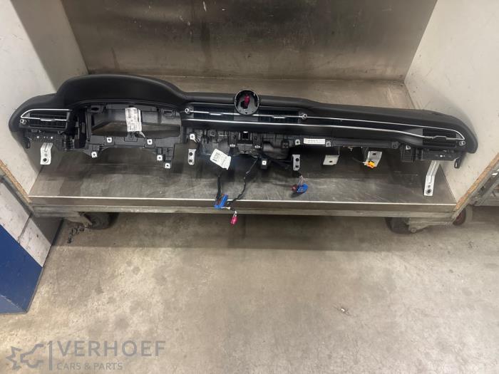 Używane Panel Maserati Grecale 2.0 GT MHEV Q4 16V Cena na żądanie oferowane przez Verhoef Cars & Parts