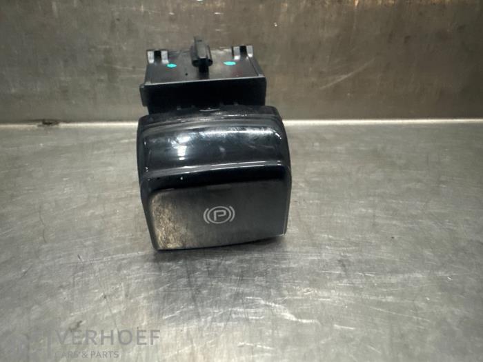 Gebrauchte Handbremse Schalter Maserati Grecale 2.0 GT MHEV Q4 16V Preis auf Anfrage angeboten von Verhoef Cars & Parts