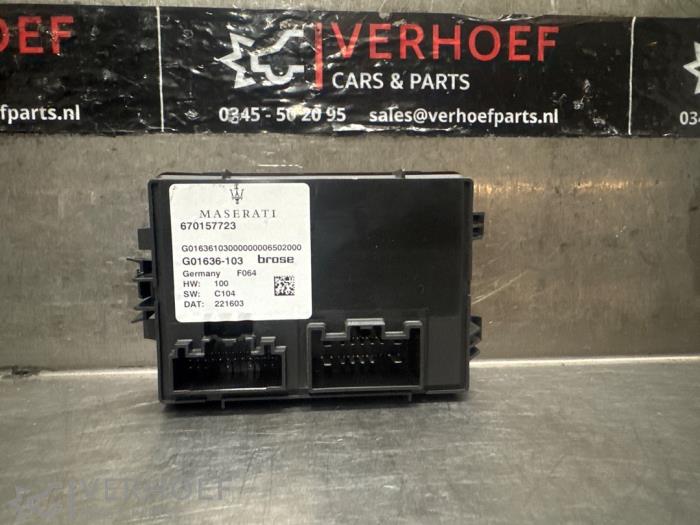 Używane Modul silnika tylnej klapy Maserati Grecale 2.0 GT MHEV Q4 16V Cena na żądanie oferowane przez Verhoef Cars & Parts
