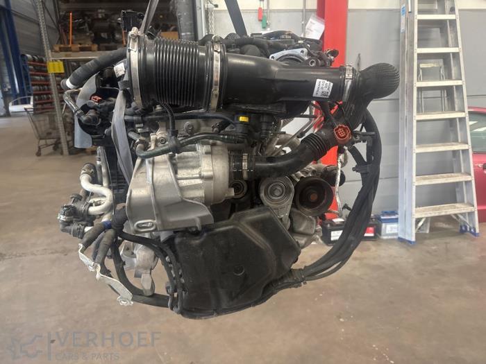 Used Engine Maserati Grecale 2.0 GT MHEV Q4 16V Price on request offered by Verhoef Cars & Parts