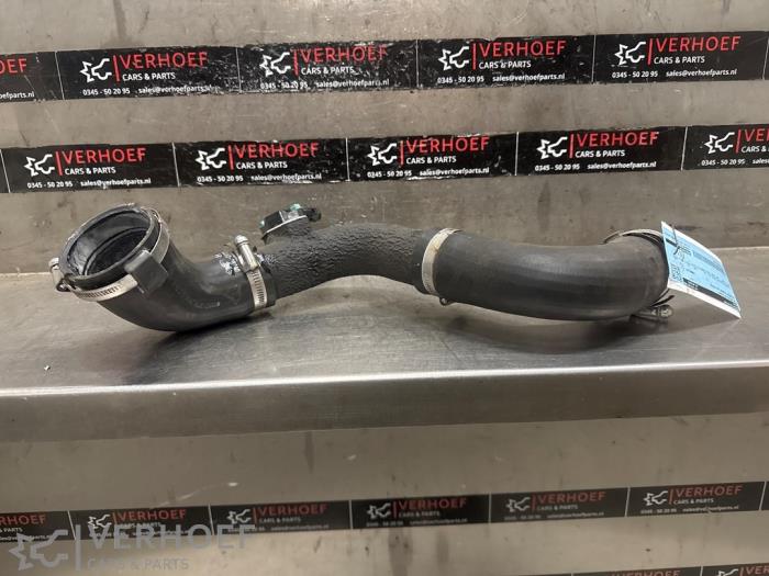 Gebrauchte Intercooler Schlauch Hyundai Tucson (TL) 1.6 T-GDi 16V 2WD Preis auf Anfrage angeboten von Verhoef Cars & Parts