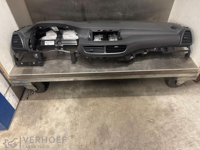 Używane Panel Hyundai Tucson (TL) 1.6 T-GDi 16V 2WD Cena na żądanie oferowane przez Verhoef Cars & Parts